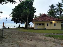 Maybe you would like to learn more about one of these? Bandulu Water Sport Anyer Villa Keren Di Anyer Dengan Kolam Renang Besar Dan Pantai Berpasir Yang Landai Villa Di Anyer Carita Tanjung Lesung
