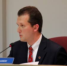 In East Ridge, longtime resident's voice is heard