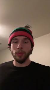 Ben Burnham (@2002rosepetal)