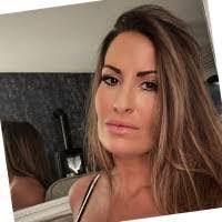 Wilhemina Harris's Instagram, Twitter & Facebook