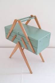 Travailleuse Enfant Vintage Annees 50 Pieds Compas Vert Mint Boite A Couture En Bois Boite A Couture Vintage Travailleuse
