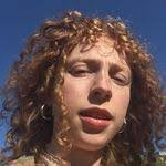 Vicki Wolak's Instagram, Twitter & Facebook