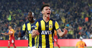 Customize shirt fenerbahçe sk 2019/20 with your name and number. Fenerbahce Youngster Elmas Moves To Italy S Napoli Daily Sabah