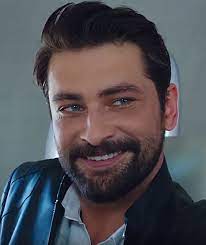 Çocuğu olarak çanakkale'de dünyaya gelen onur tuna, ortaokul. Pin On Turkish Actors