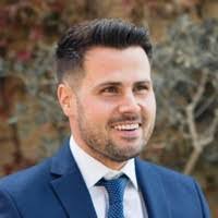 Daniel Howlett's Instagram, Twitter & Facebook