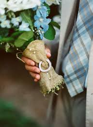 Modern Irish Wedding Horseshoe Bouquet Mango Muse Events