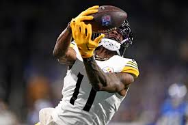 Cowboys sign veteran wide receiver help in free agency