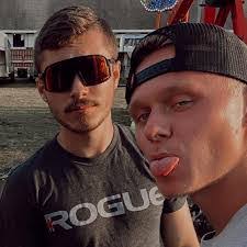 Zoe Higgins's Instagram, Twitter & Facebook