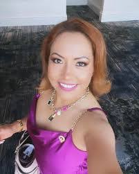 Lily Castillo's Instagram, Twitter & Facebook