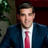 40+ "Zelcer" profiles