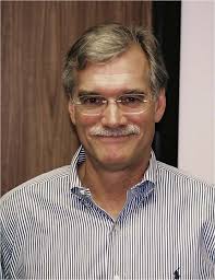 A Conversation with Robert Groves