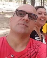 URGENTE 🔴 Se solicita la colaboración de la población para ubicar el  paradero de Gisele Fialho y Duglas da Silva tienen tres hijos que los  esperan en la casa , pareja que