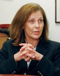 Public defender resigning as state takes over