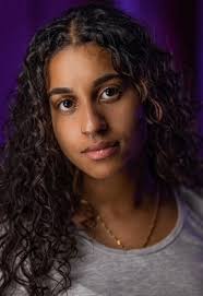 I'm smitten and besotted with Aaliyah james who plays Avani nandra hart  she's the only woman I fancy