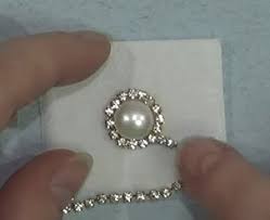 как сделать украшения из бисера своими руками для начинающих Poshagovoe Izgotovlenie Broshi Iz Bisera Kamnej I Busin Svoimi Rukami Dlya Nachinayushih Shemy I Shablony Tkanevye Sergi Biser Tekstilnaya Yuvelirnye Izdeliya