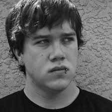 Aaron Server (@ServerAaron)