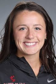 Gabby Navarro's Instagram, Twitter & Facebook