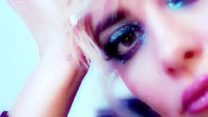 Rebecca och fiona uppträdde i europride park på fredagskvällen. Rebecca Fiona