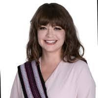 Rosalyn Berg's Instagram, Twitter & Facebook