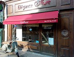 Visitez notre salon de coiffure mixte elegance coiffure à jarrie et découvrez notre carte des services ! Salon De Coiffure Grenoble Escales Thierry