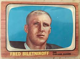 Vintage 1966 Topps Football Cards. Lot of 7 Cards. Poor-very Good  Condition. Hall of Famer Biletnikoff.