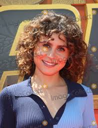 Della Saba Pictures and Photos