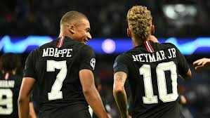 Neymar calls psg home amid contract extension talks mail online01:15. Psg S Striker Situation Keep Kylian Mbappe By Selling Neymar Or Risk Losing Both The Week Uk
