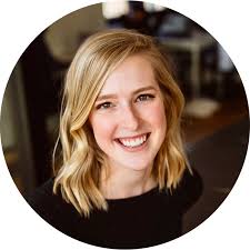 A Servant-Hearted Woman: How Turning Outwards Left Us Disconnected