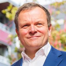 PEOPLE IN THE EUROPEAN RETAIL REAL ESTATE INDUSTRY