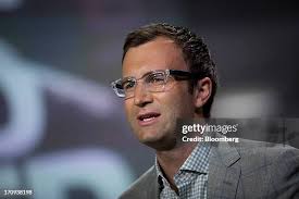 408 Instagram Inc Photos & High Res Pictures