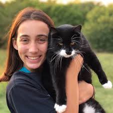 Savannah Brungardt's Instagram, Twitter & Facebook