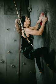 Aleksandra mirosław (black diamond, under armour, kw kotłownia) jest jedną z 20 zawodniczek, które wywalczyły awans olimpijski. Aleksandra Miroslaw Wspinaczka Sportowa Profil Sportowca Na Nasimistrzowie Pl