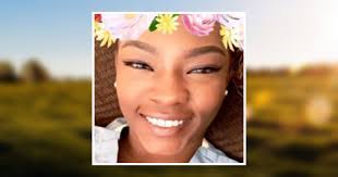 Sheila Ainsworth's Instagram, Twitter & Facebook