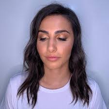 Alicia Vassallo's Instagram, Twitter & Facebook