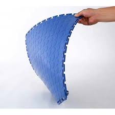 Jetzt pvc fliesen entdecken, bestes produkt.fliesen pvc ist in unterschiedlicher optik erhältlich, sodass man im handumdrehen einen boden in holzoptik. Pvc Klick Fliesen Schwarz 500 X 500 X 7 Mm Online Kaufen Powerplustools