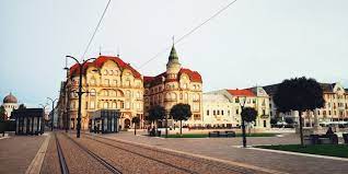 Transport, proiectare, construcții, instalații, turism, activitate. Ce PoÈi Vizita In Oradea Lasam Urme