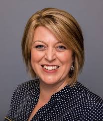 Melissa Corry's Instagram, Twitter & Facebook