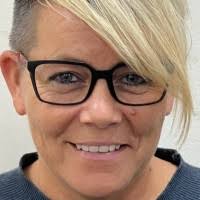 Helen Russell-Cartwright