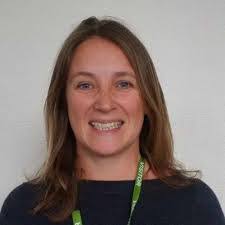 Carissa Oneill's Instagram, Twitter & Facebook