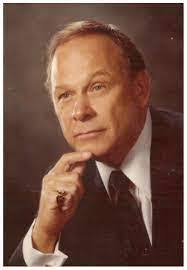 Rene Mares's Instagram, Twitter & Facebook