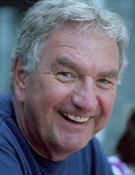 Hans Strauss's Instagram, Twitter & Facebook