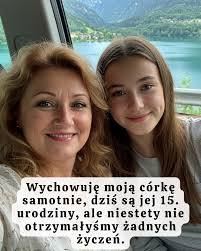 📖 📖 Pochodzenie katolicyzmu ✝️✝️✝️✝️📜 Ogólny zarys Katolicyzm jest  jednym z trzech głównych odłamów chrześcijaństwa (obok prawosławia i  protestantyzmu). Jego początki sięgają I wieku w Jerozolimie i opierają się  na nauczaniu Jezusa