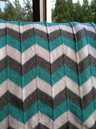 Crochet beginner shells baby blanket afghan is a free pattern by marly bird perfect for new crocheters. Chevron Baby Blanket And Chevron Throw Knitting Pattern By Karin Michel