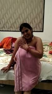 Nuefliks On Twitter Kanchanaunty Upcoming Webseries Retweet If You Are Kanchan Fan And Love Kanchan Aunty Auntylove Auntie Auntylust Auntyphotos Aunty Nephew Love Https T Co 1wbhtgbwor This train passes through the beautiful tea gardens. nuefliks on twitter kanchanaunty