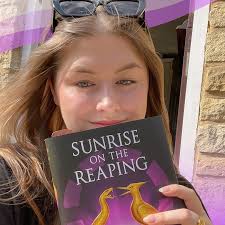 I took a day off work just to read a book 📚 …Controversial, I know 👀 But  I didn't call in sick… I didn't use one of my annual leave days… I