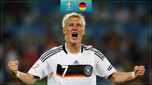 Deutsche fußballfans verfolgen am mittwoch, dem 23. Deutschland Ungarn Uefa Euro 2020 Uefa Com