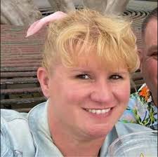 Stomach tacking and raised bowls for mastiffs?