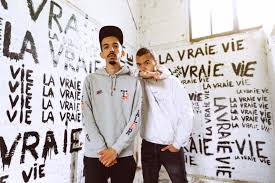 701,142 likes · 2,022 talking about this. Dommage Par Bigflo Oli Paroles