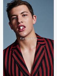 Tye Sheridan's Instagram, Twitter & Facebook