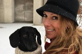 Former PhD student, Amy Gregg, receives 2019 Lloyd Library Curtis Gates  Lloyd fellowship